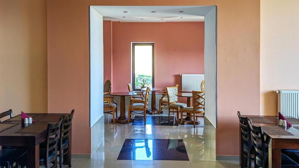 New Shino Gudauri Hotel ภายนอก รูปภาพ