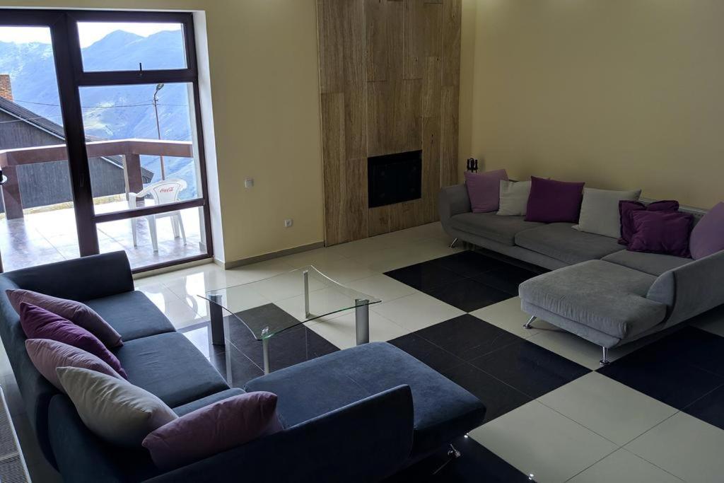 New Shino Gudauri Hotel ภายนอก รูปภาพ