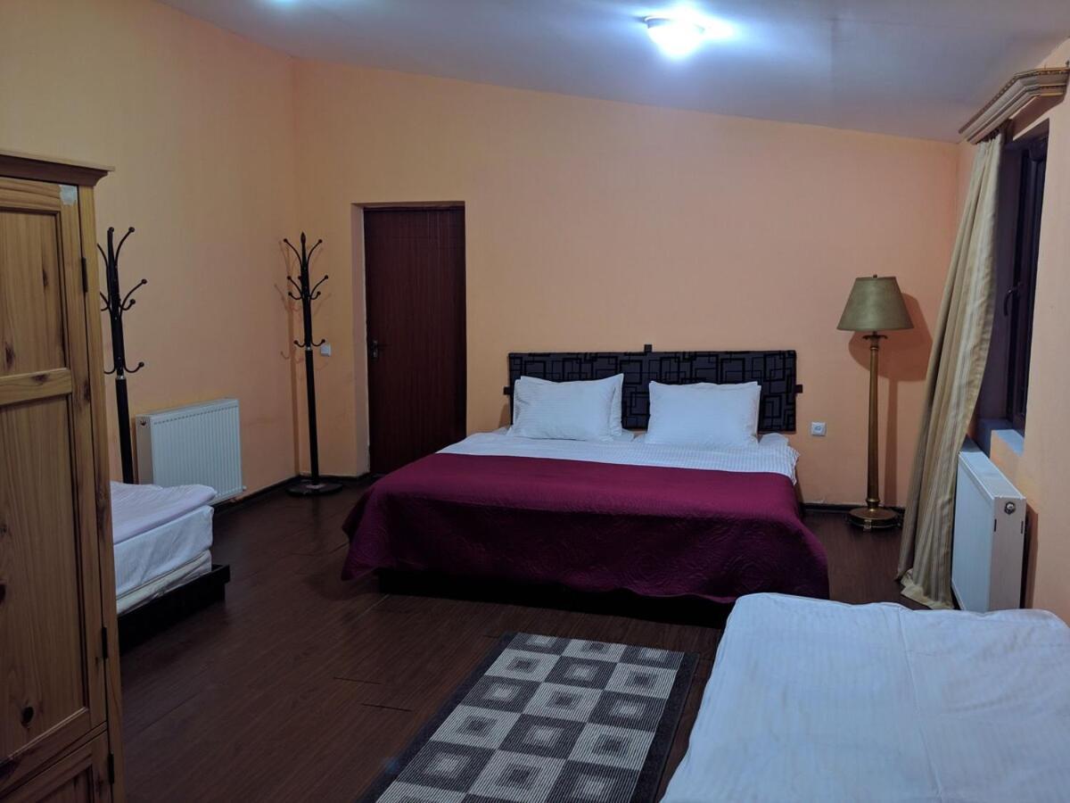 New Shino Gudauri Hotel ภายนอก รูปภาพ
